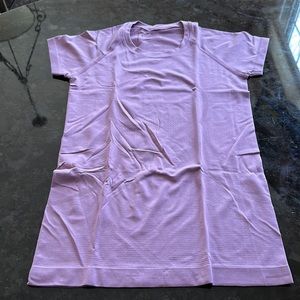 Lululemon Short sleeve, long version